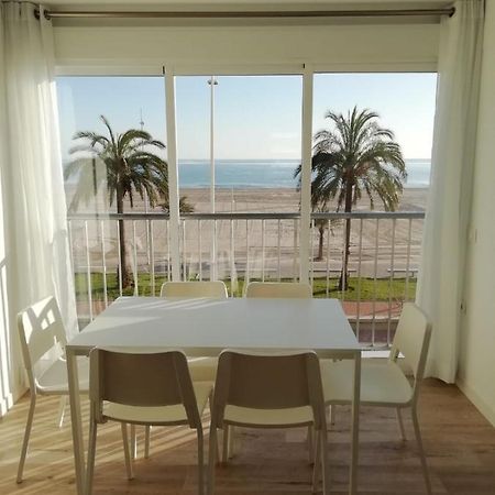 Infante II Primera Linea Playa De Gandia Solo Familias Экстерьер фото