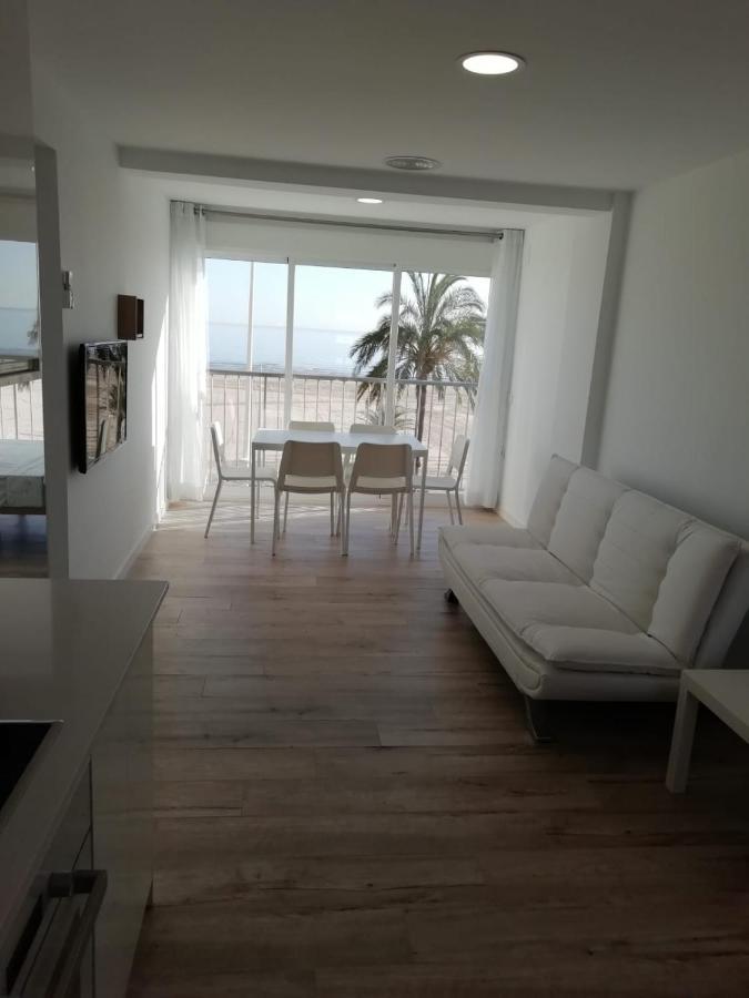 Infante II Primera Linea Playa De Gandia Solo Familias Экстерьер фото